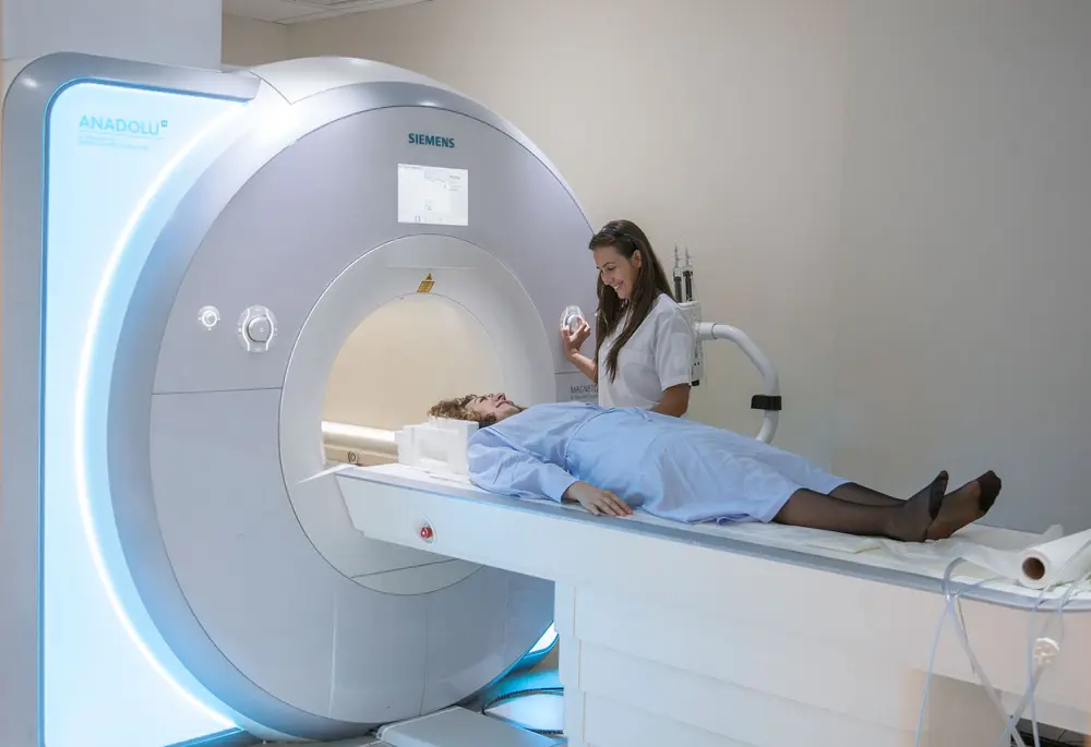 RMN 3 Tesla la Anadolu Medical Center