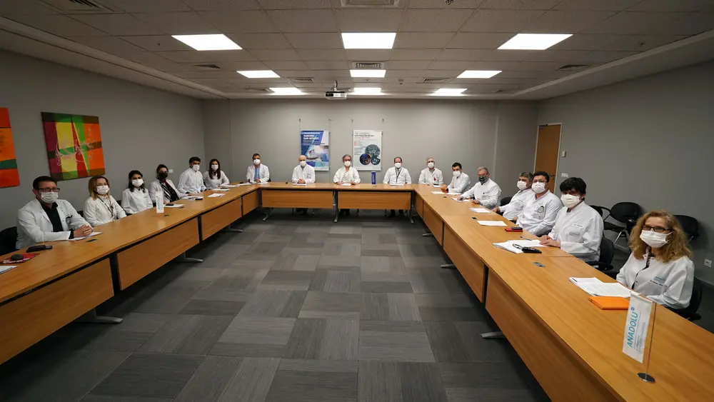 Comisia multidisciplinară de ginecologie oncologică — Anadolu Medical Center