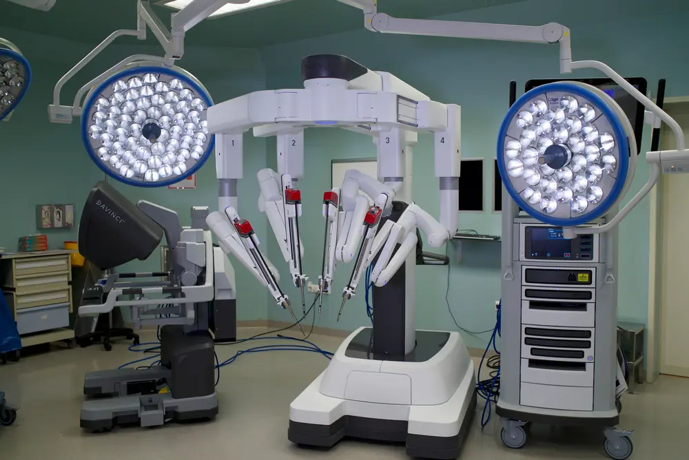 Da Vinci — Chirurgie robotică